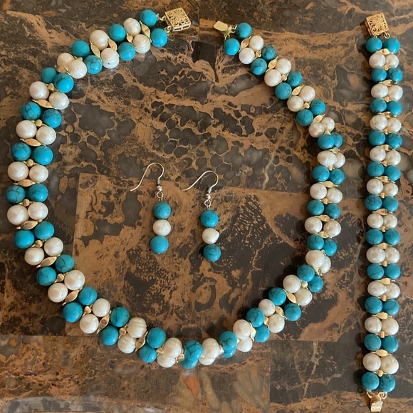 NWOT Turquoise White Pearl Choker Necklace/Bracelet/Earrings Gorgeous Set - Picture 3 of 10